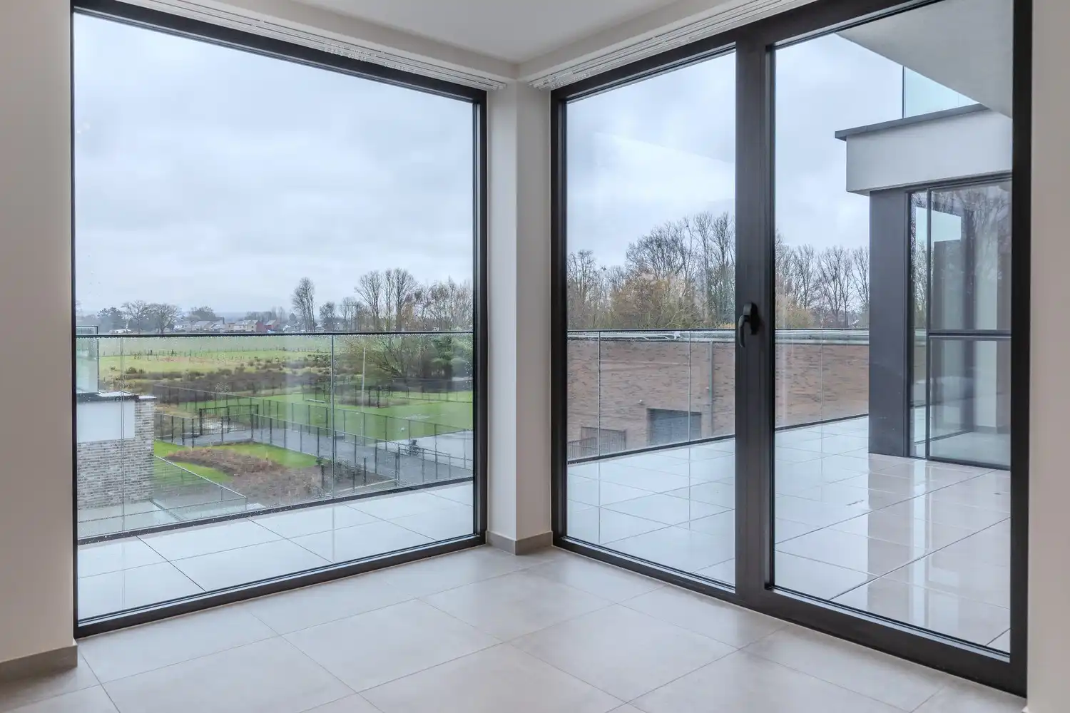 Instapklaar nieuwbouwappartement te huur in Opgrimbie (Maasmechelen) foto 17
