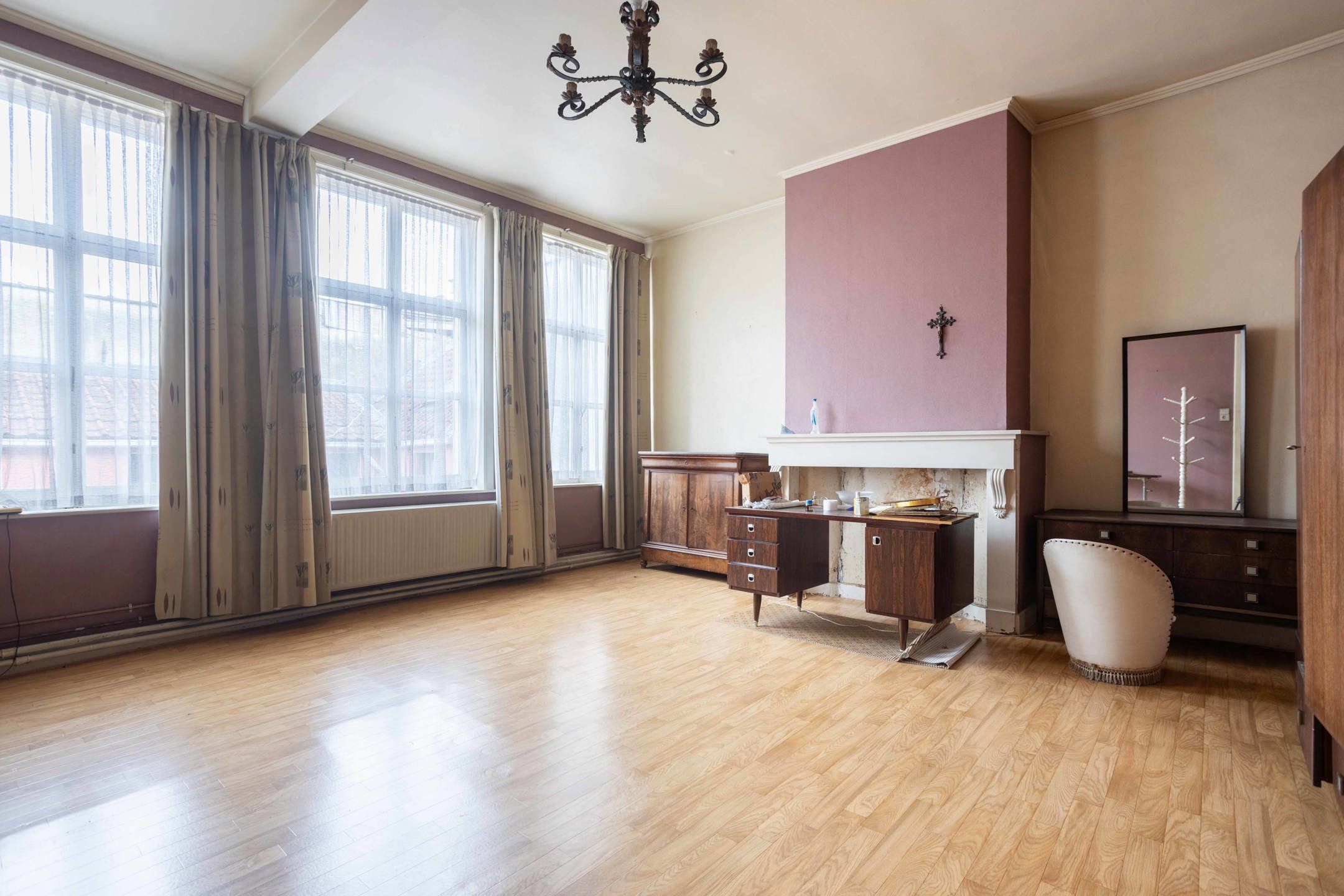 Ruim handelspand met woonst en tuin. foto 18