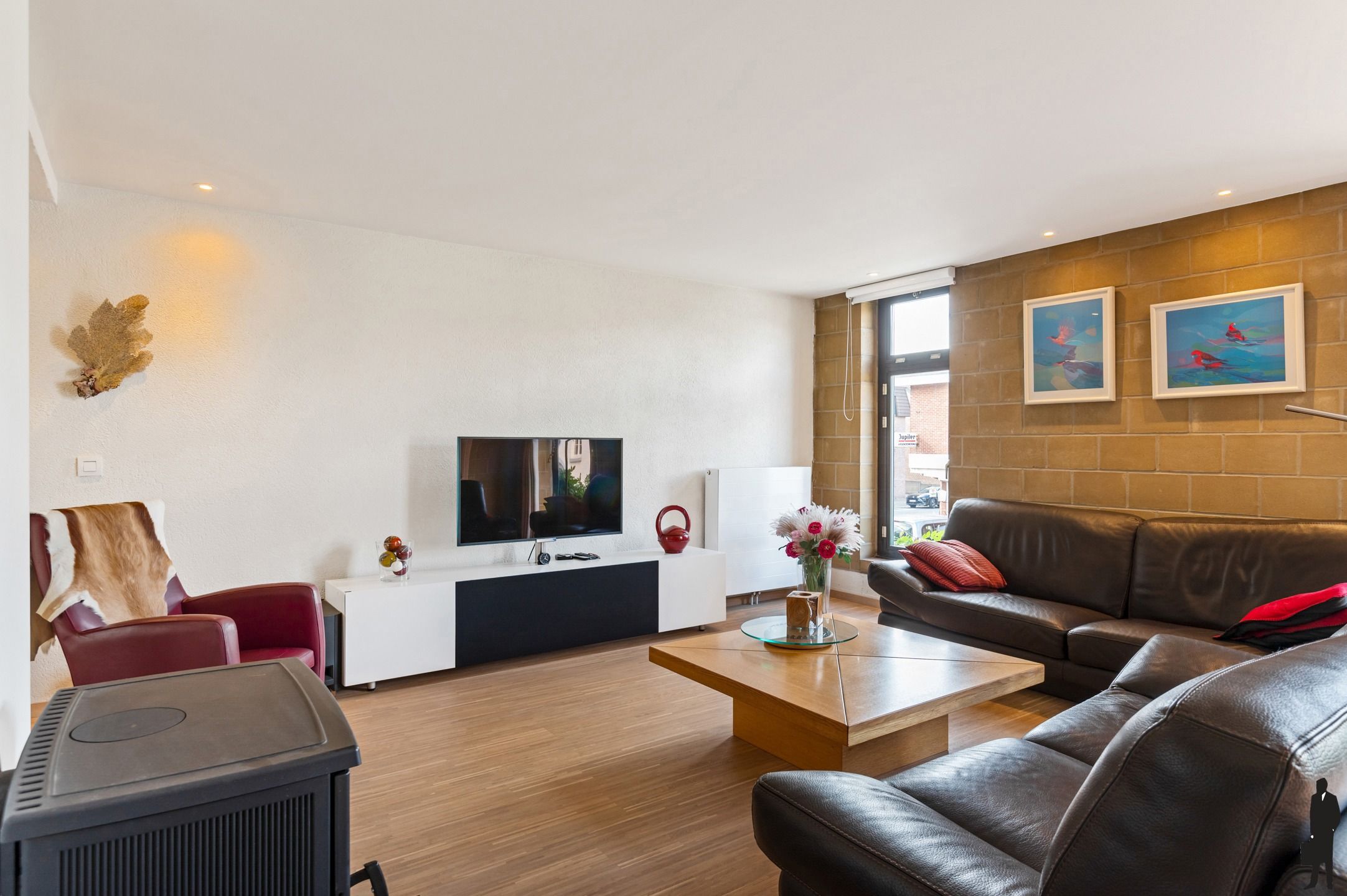 Karaktervolle split-level woning met 4 slpks en zonnige tuin foto 4