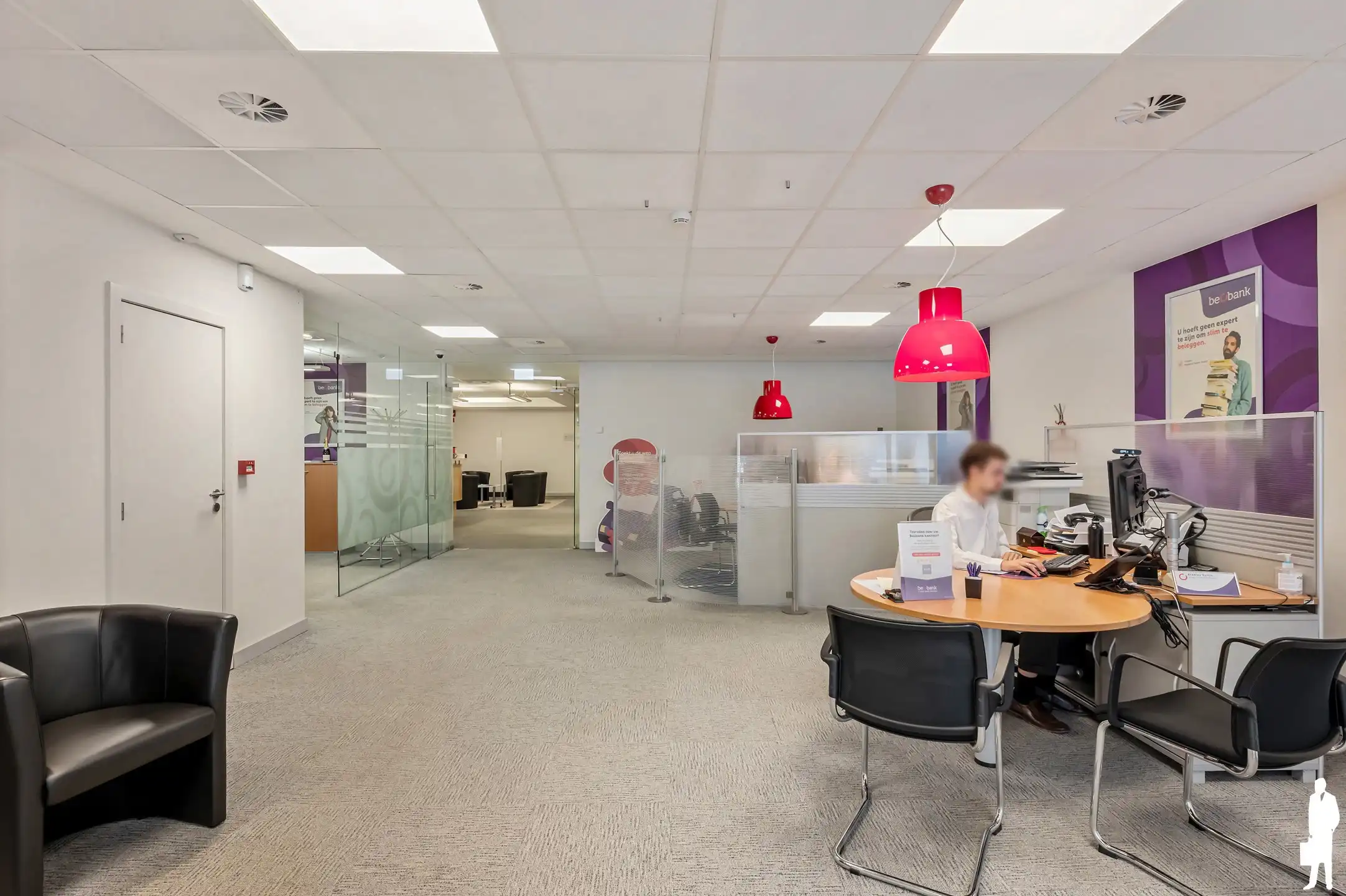 Instapklare handelsruimte van ca. 369 m² op een absolute toplocatie.  foto 4