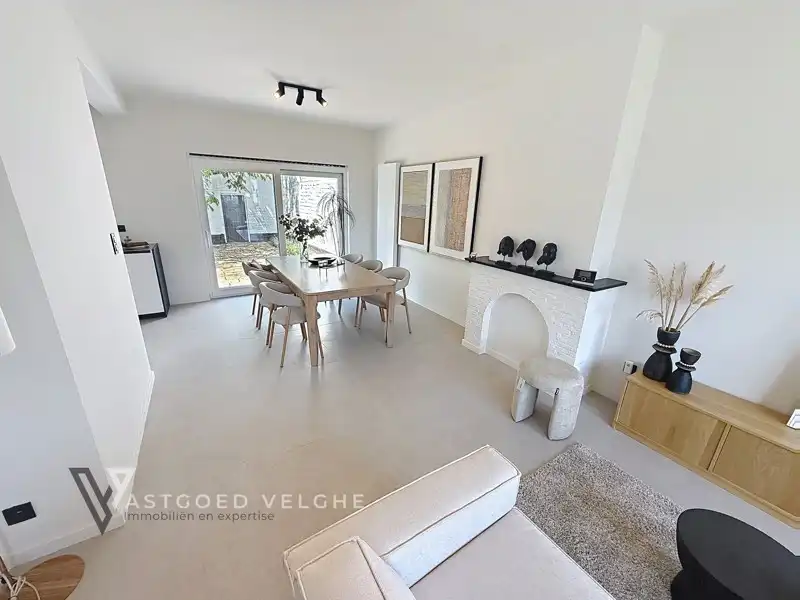 🏡Instapklare vernieuwbouwwoning met EPC A op ruim perceel van 10 are🔥 foto 5