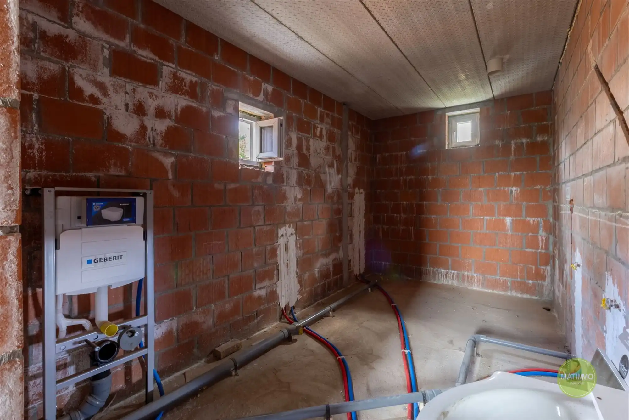 Vrijstaande casco gezinswoning met 6 slaapkamers  foto 9