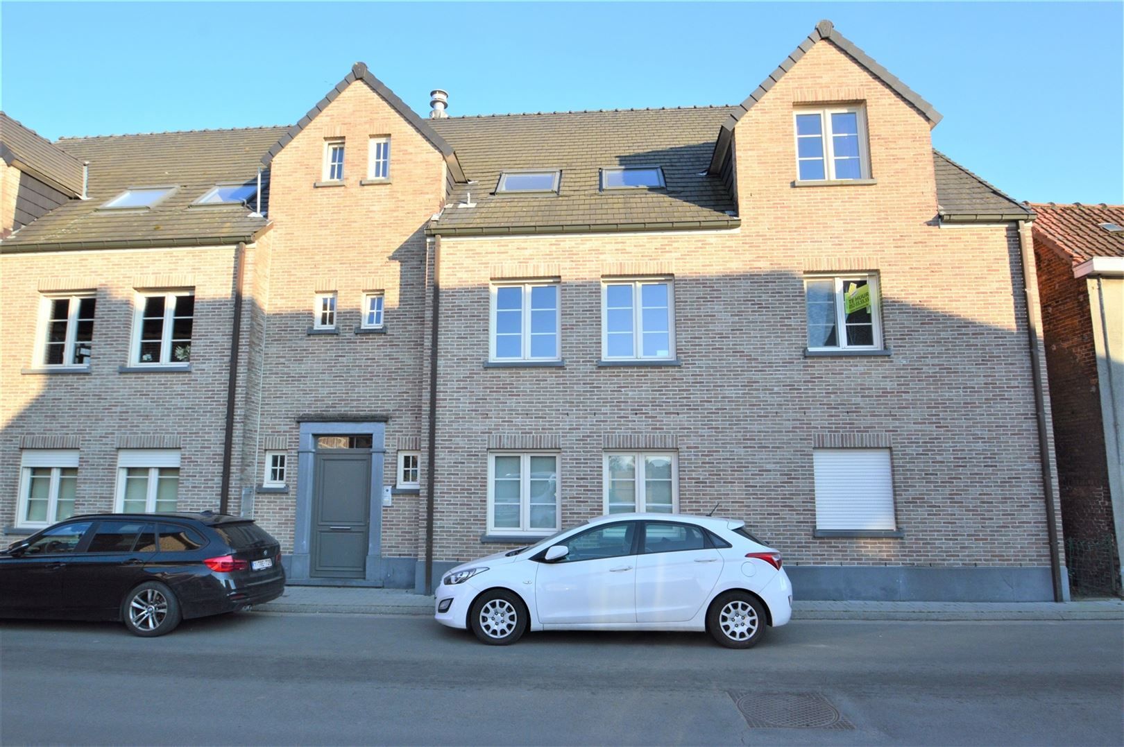 Gezellig ruim appartement  met garage foto 12