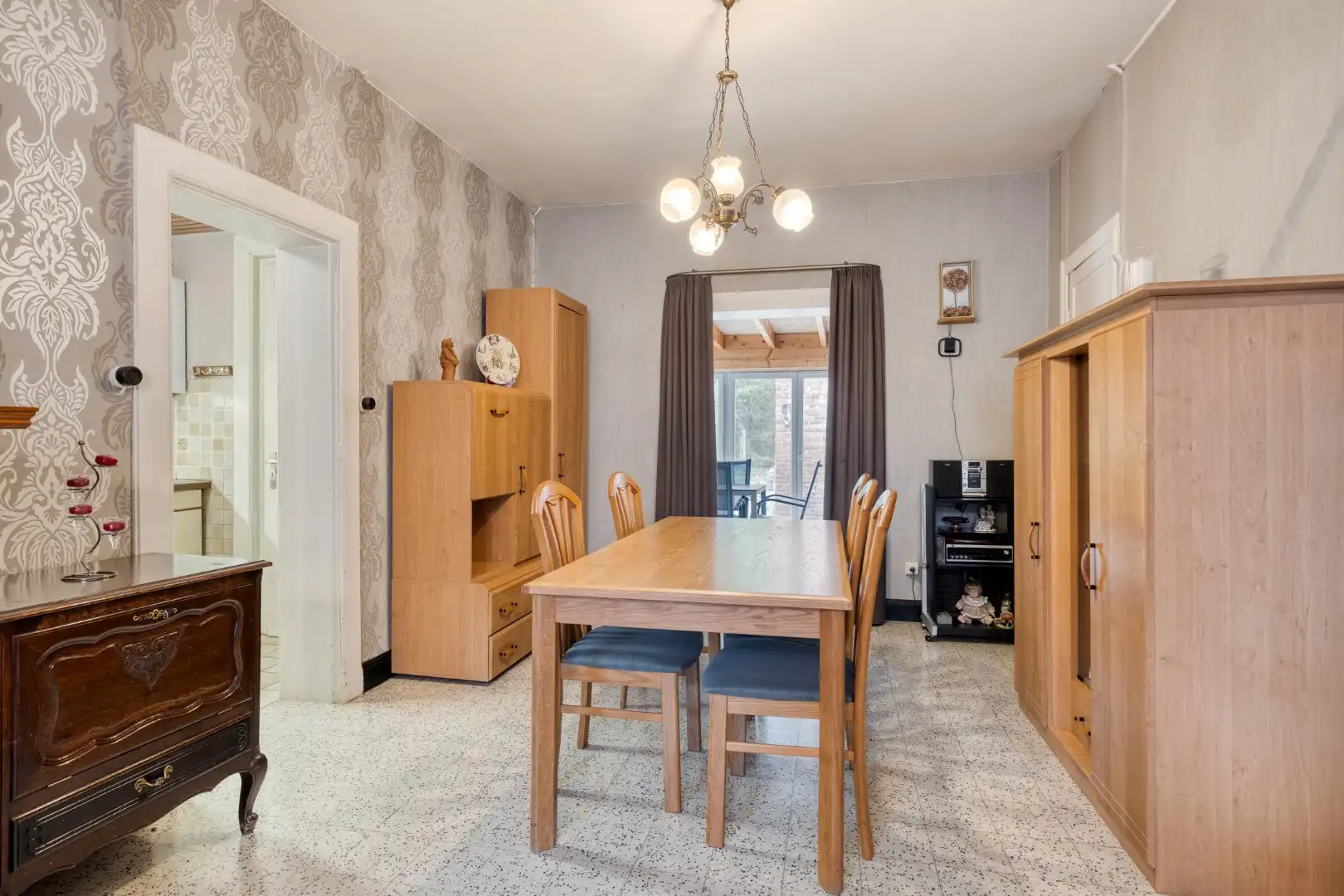 Te renoveren halfopen woning met 3/4 slpks op 542 m² (zuidgericht) te St.-Jozef-Olen ! foto 8