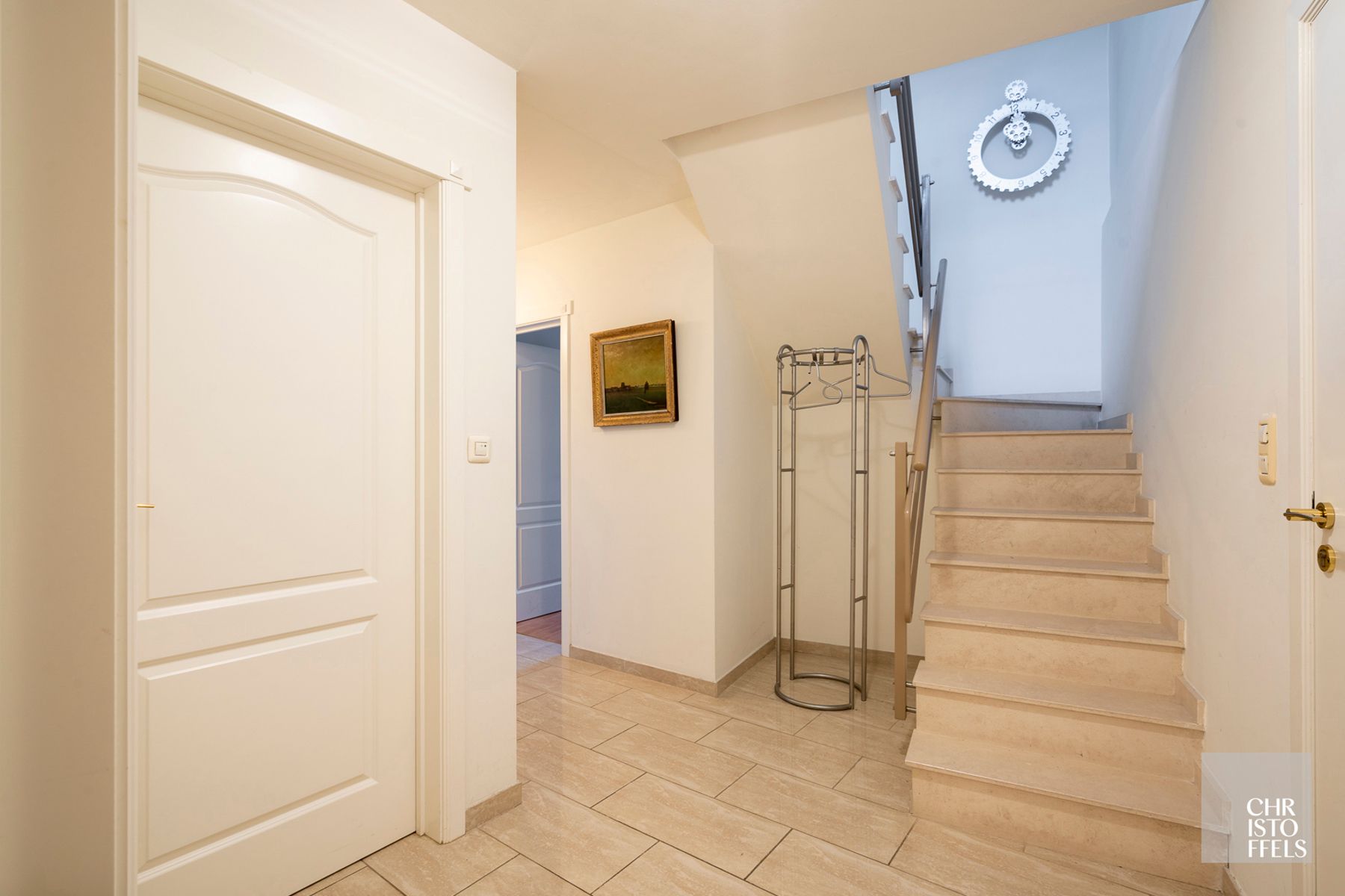TE HUUR - Ruim én energiezuinig duplexappartement (191m²) in hartje Lanaken! foto 9