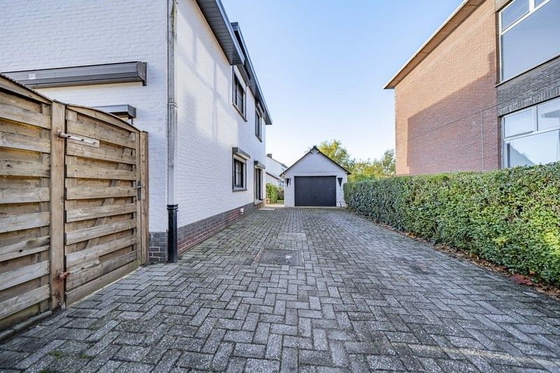 Karaktervolle renovatiewoning aan de rand van Paal-centrum foto 27