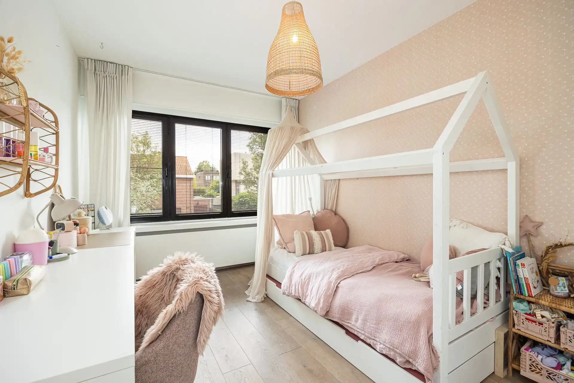 Feelgood woning met stijlvolle renovatie! foto 22