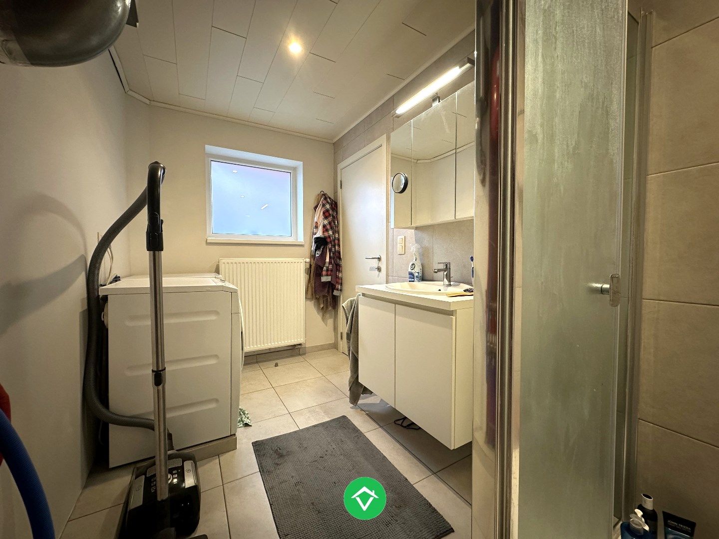 Instapklare gezinswoning met vier slaapkamers en gunstige ligging foto 8
