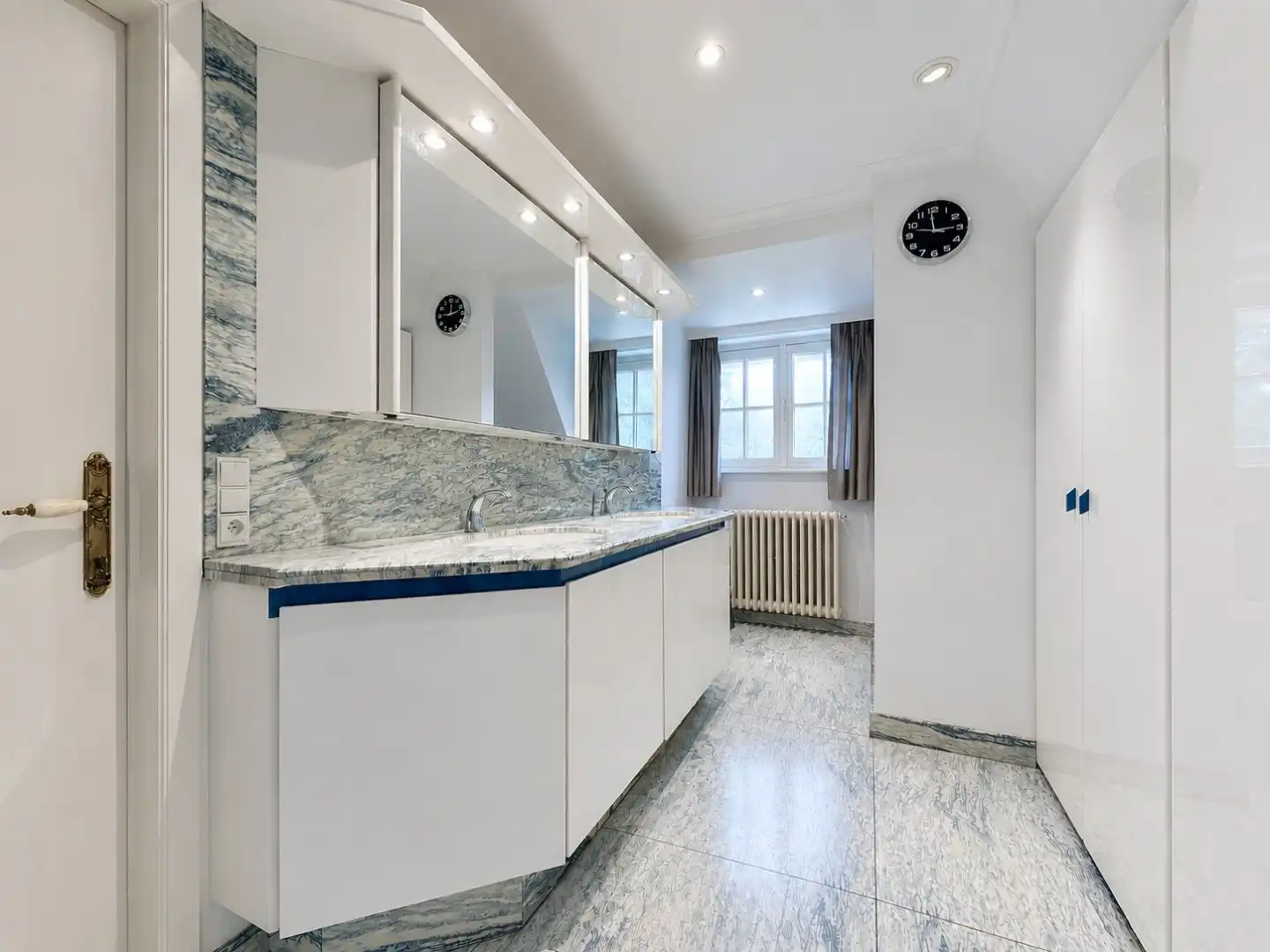 Karaktervolle villa in residentiële villa-wijk Simli foto 12