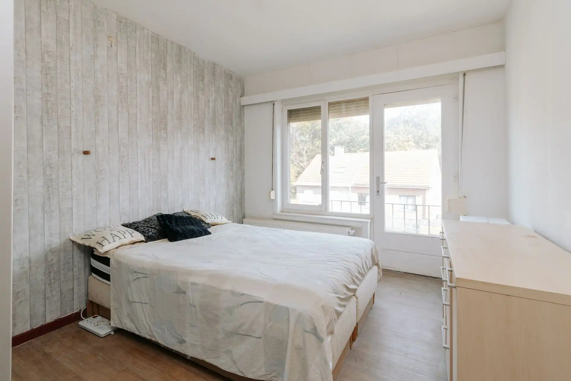 Appartement met mogelijkheden met tuin en parking in Schoten foto 8