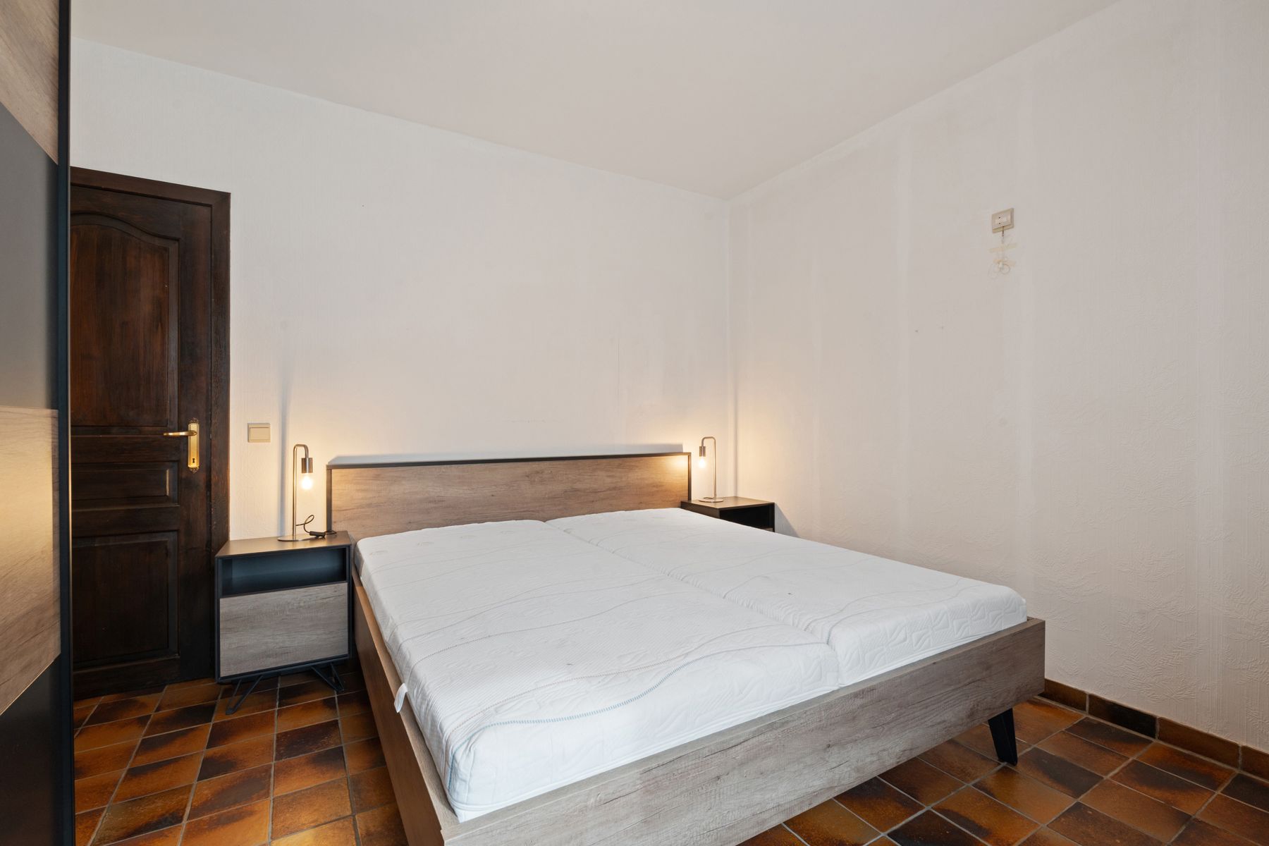 Ruime vrijstaande woning foto 13