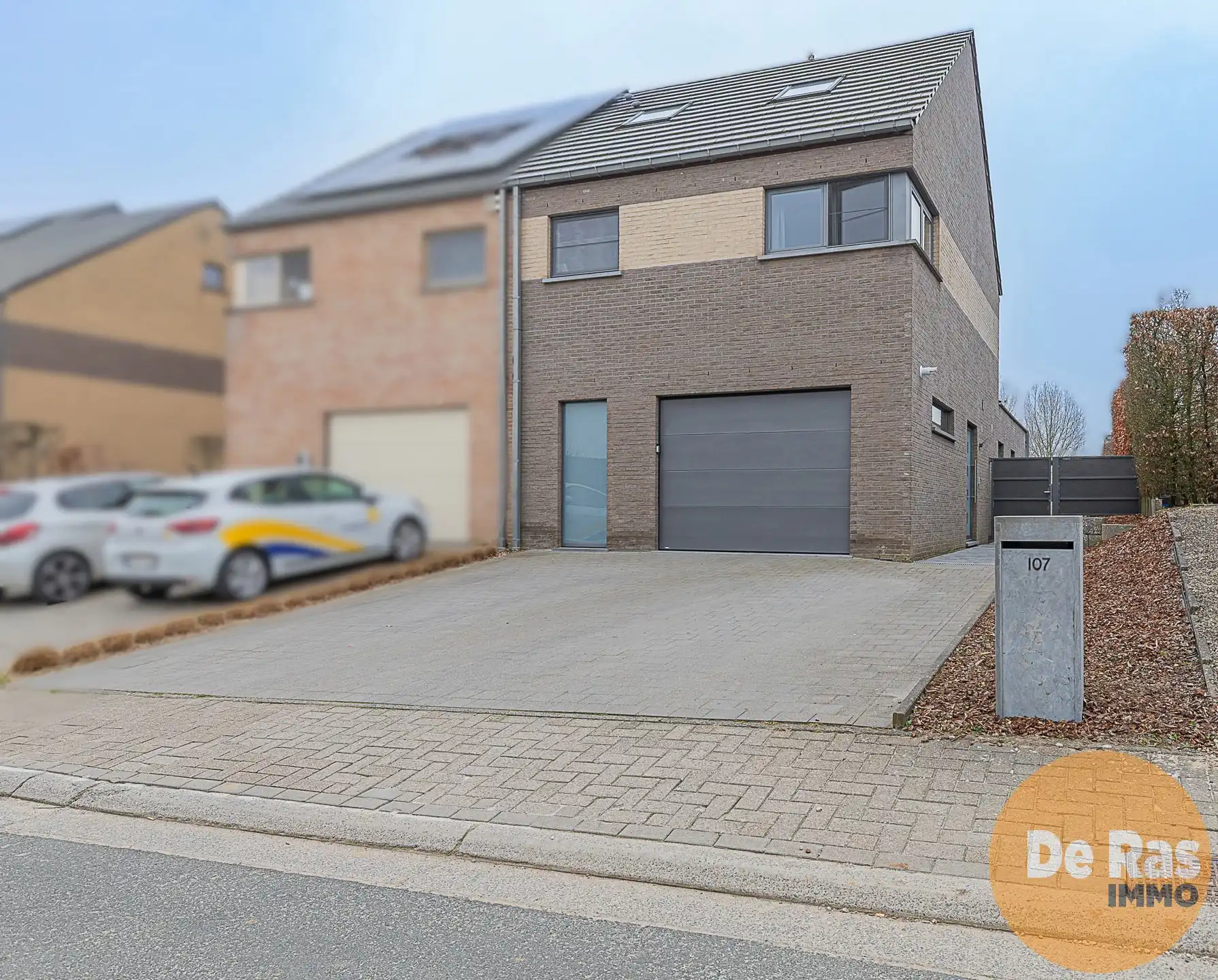 BORSBEKE - Instapklare, ruime gezinswoning 5 slpks foto {{pictureIndex}}