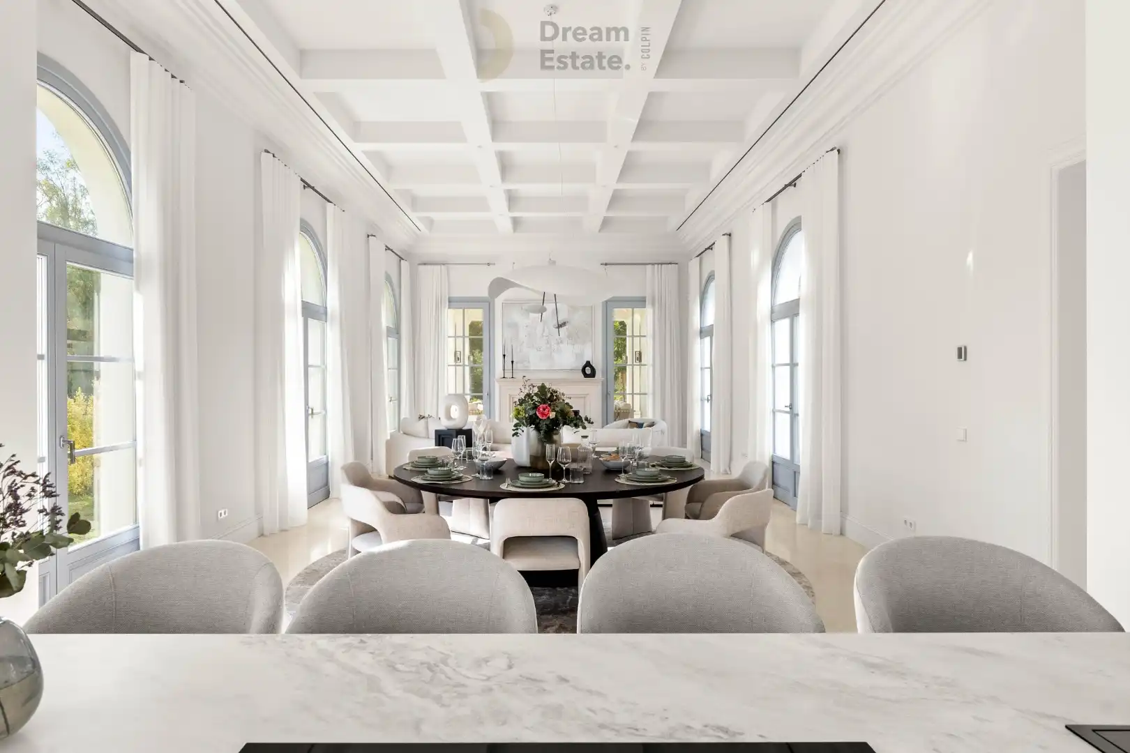 Schitterende nieuwe villa gelegen te La Cerquila, Nueva Andalucía, Marbella. foto 9