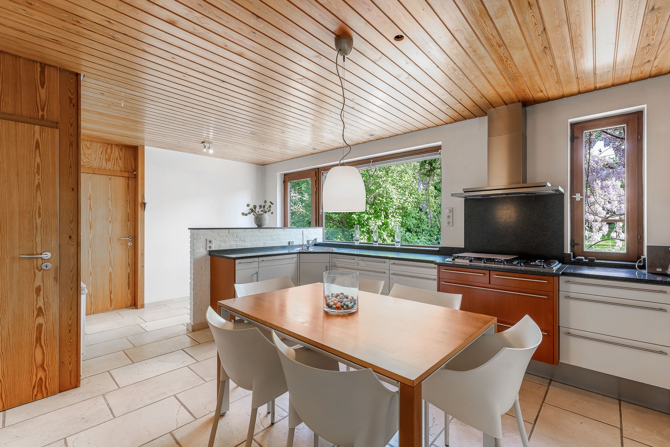 Vrijstaande woning met praktijkruimte te Zichen foto 8