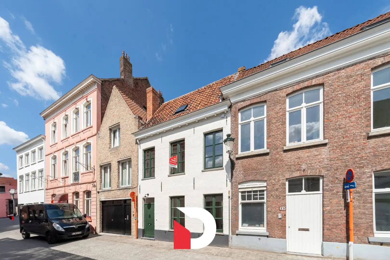 Luxueus gerenoveerde stadswoning in centrum Brugge foto {{pictureIndex}}