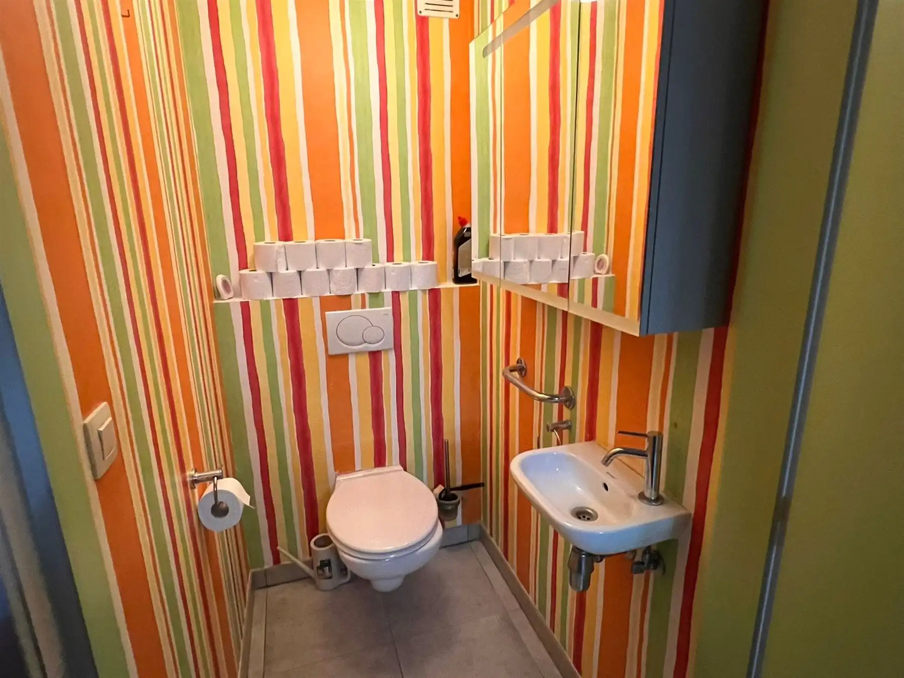 Charmant appartement met mooi zicht op het Mouroitplein foto 12