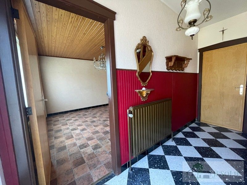 Gezinswoning met tuin op 6 are - GEEN renovatieverplichting foto 4