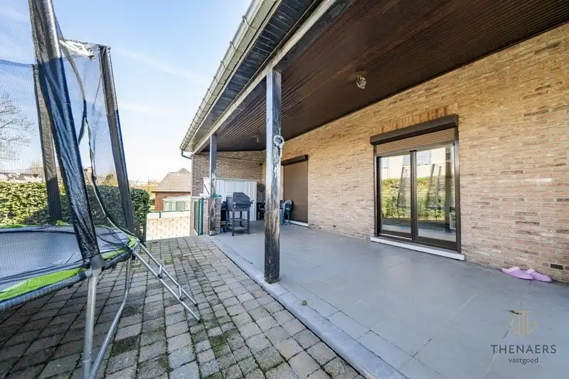 Ruime woning met tal van mogelijkheden op een strategische locatie in Sint-Truiden. foto 28