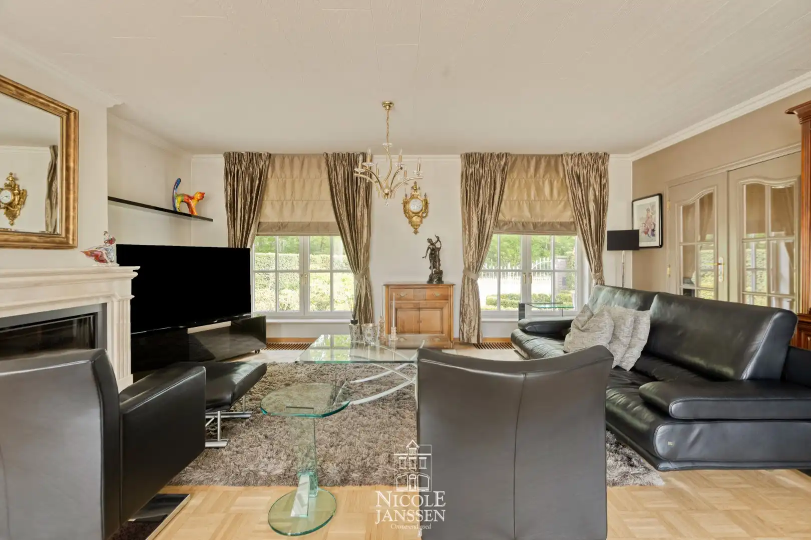 Vrijstaande villa foto 7