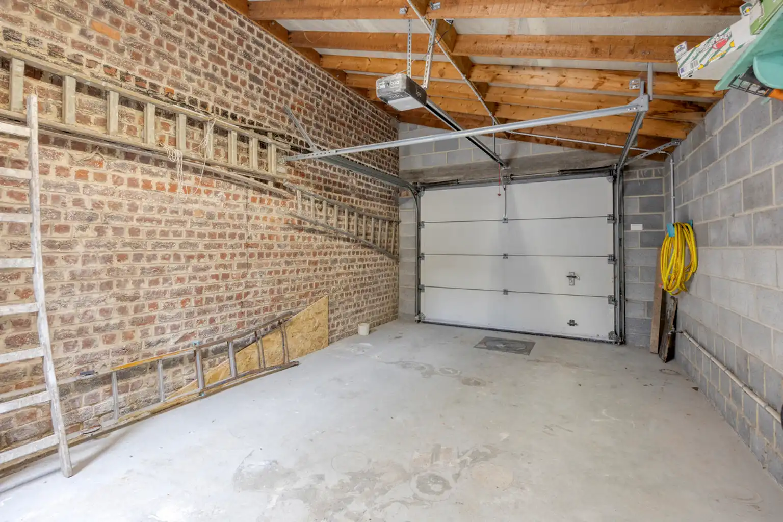 instapklare driegevelwoning voor, ideaal gelegen in Asse foto 21