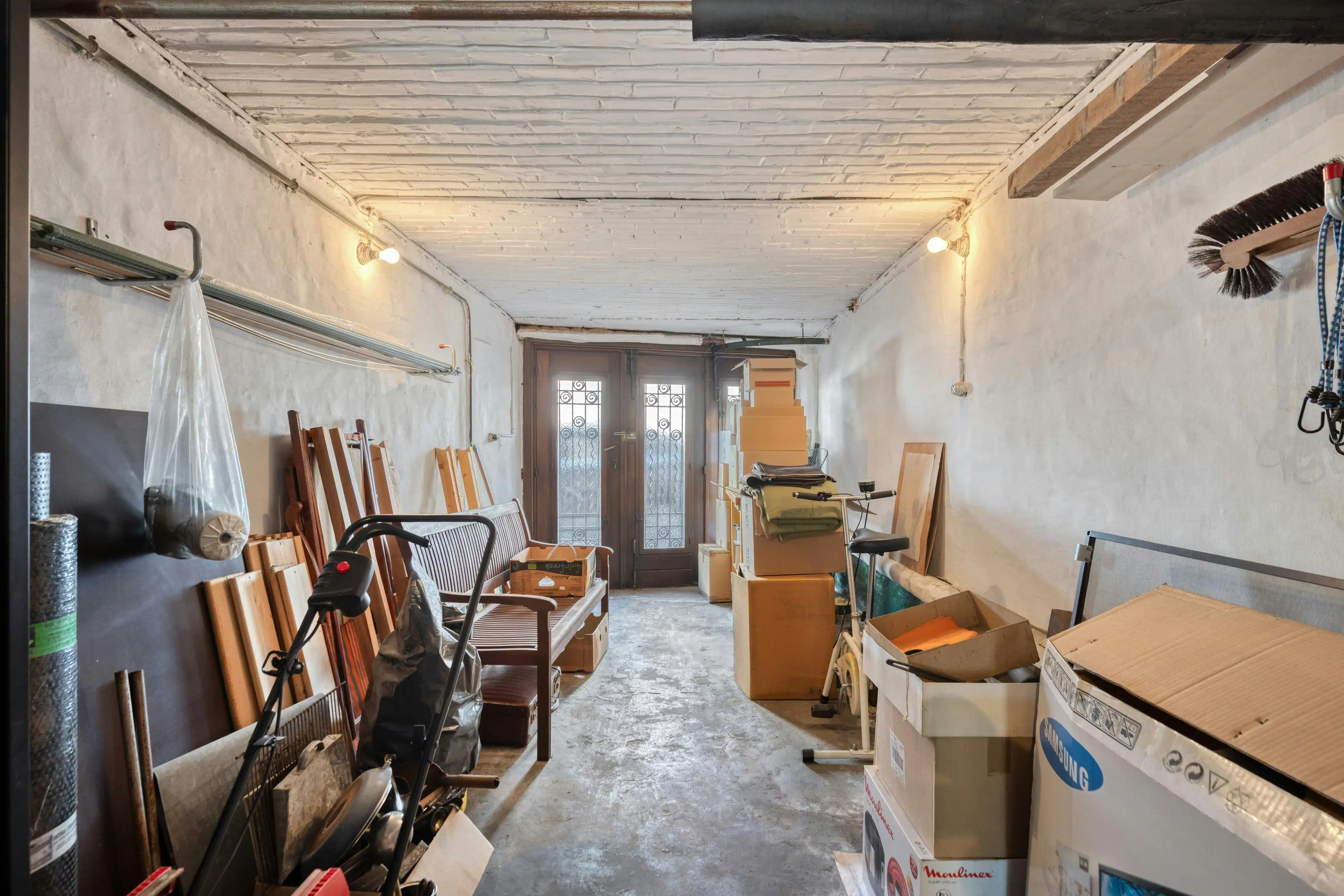 Charmant huis met ruime en zonnige tuin te koop in Merksem! foto 24