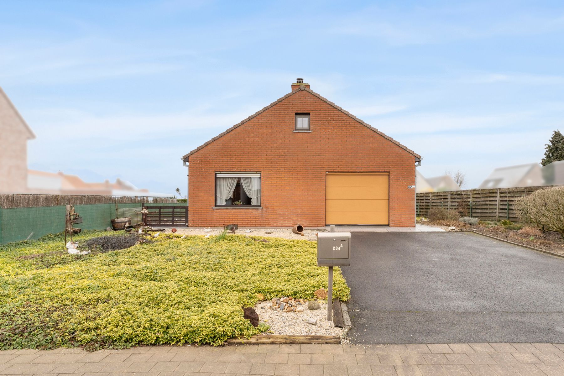 Hoofdfoto van de publicatie: Alleenstaande woning op ruim perceel van 756 m²