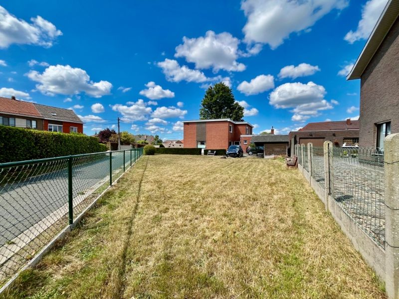 GEZELLIGE WONING MET DRIE SLAAPKAMERS, TUIN EN GARAGE foto 15