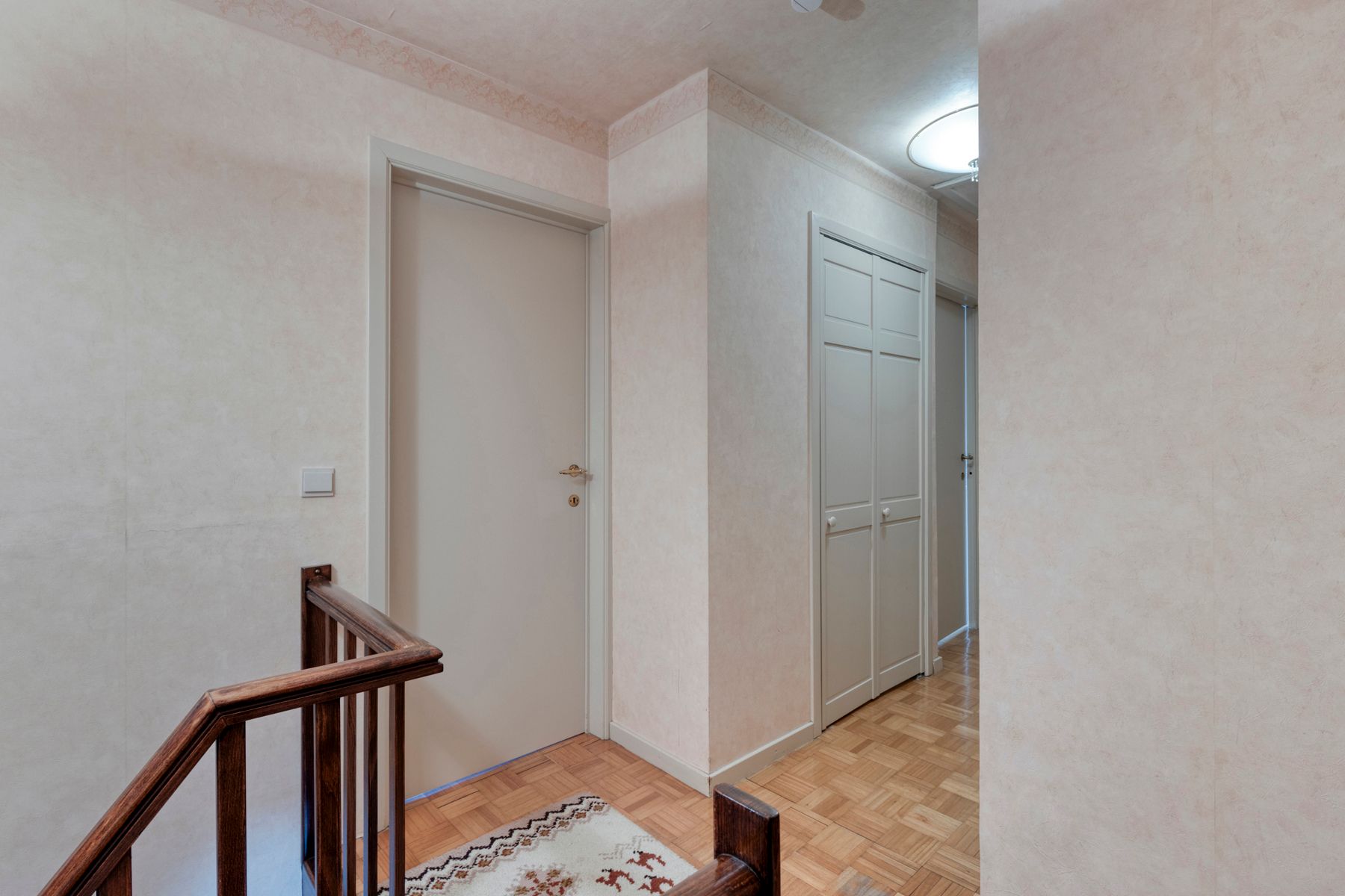 Woning omgeven door weilanden met 5 slaapkamers foto 18