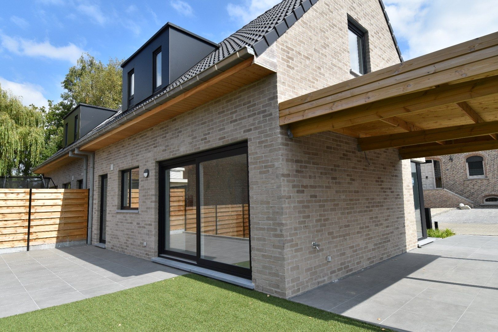 Nieuwbouwwoning te huur in Gullegem op een rustige en  kindvriendelijke locatie foto 12