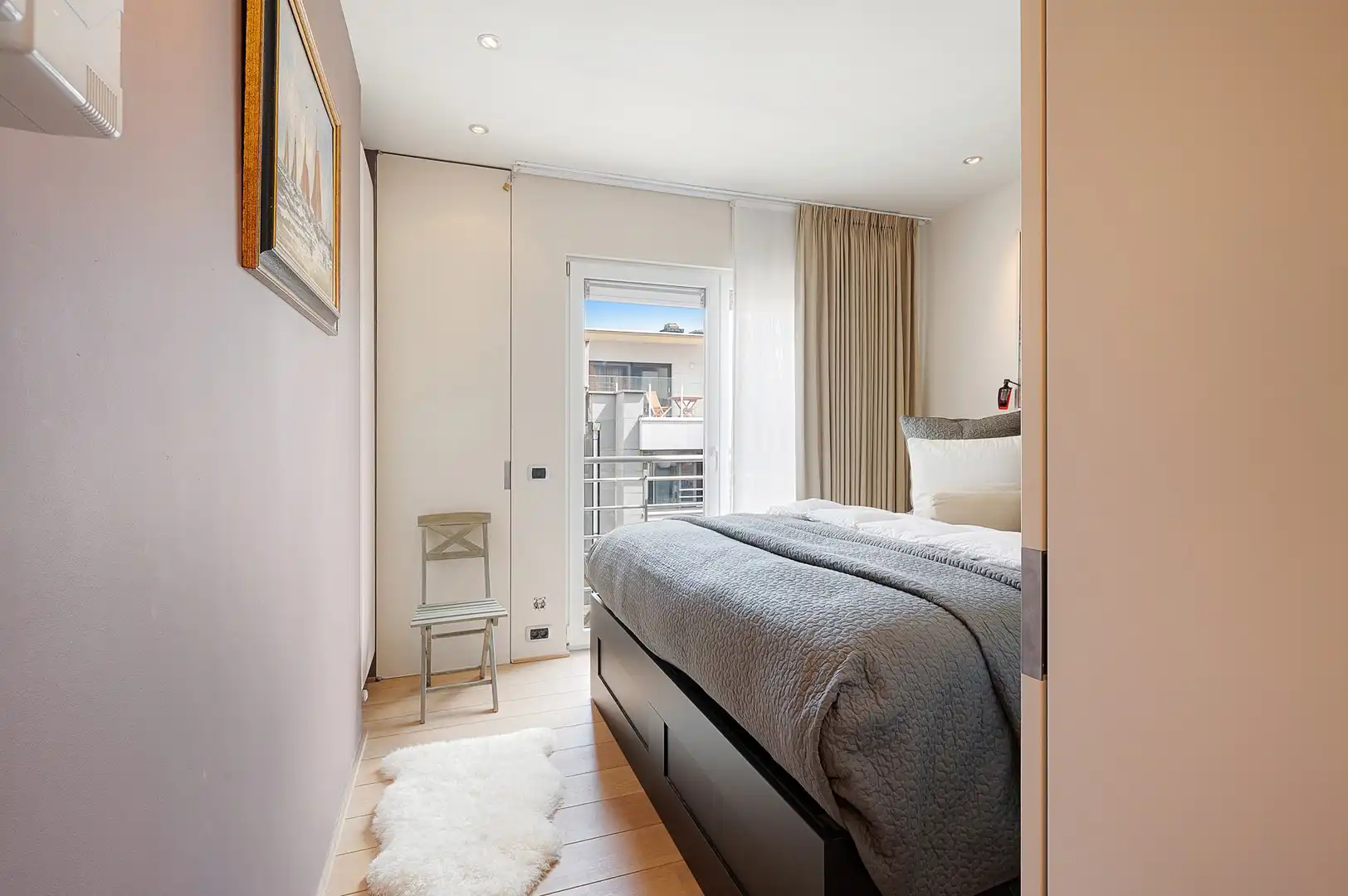 Schitterend hoekappartement in het hart van het Zoute met frontaal zeezicht. foto 15
