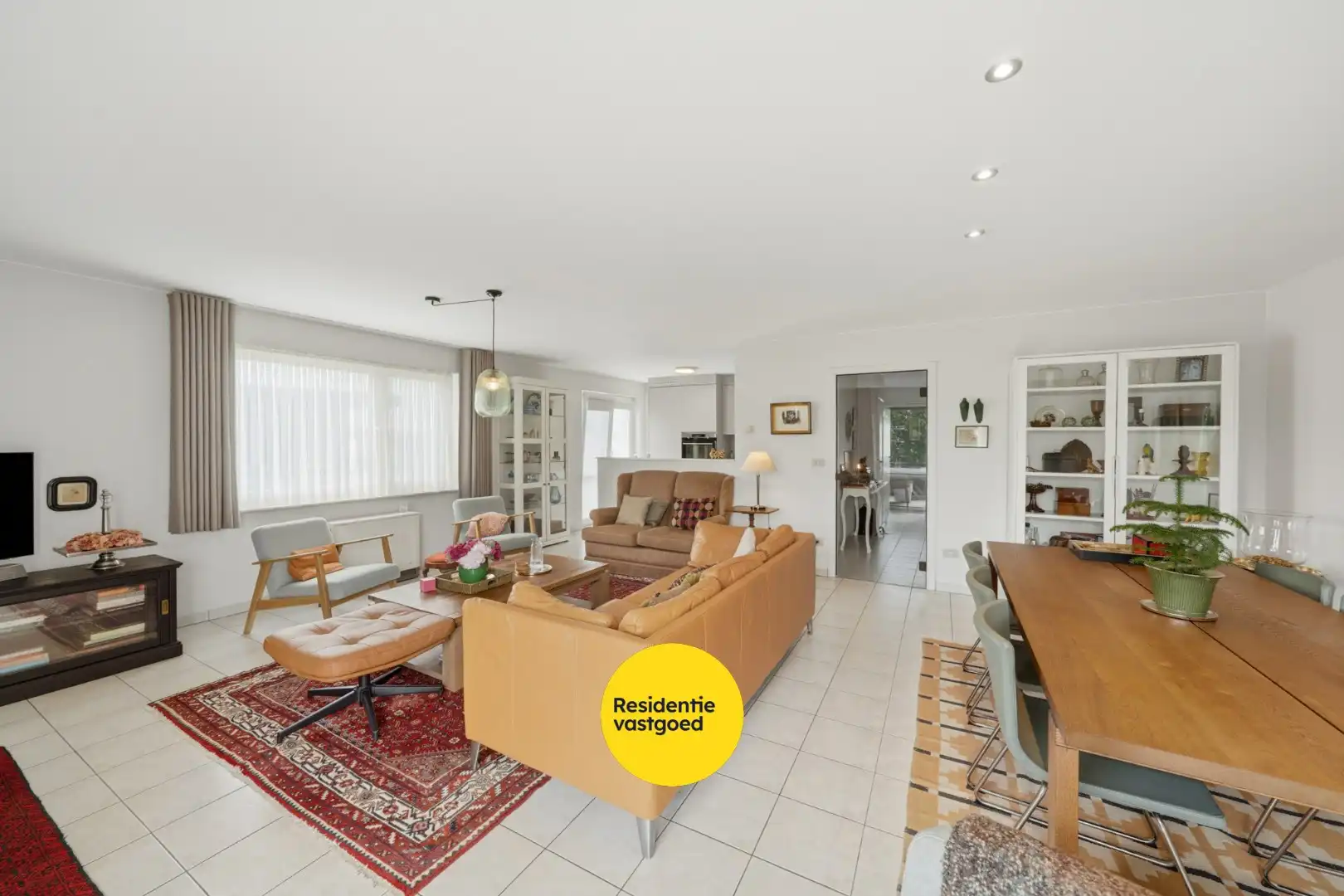 Appartement op 1e verdieping met 2 slaapkamers in centrum Oudenburg (Karpelhof) foto 9