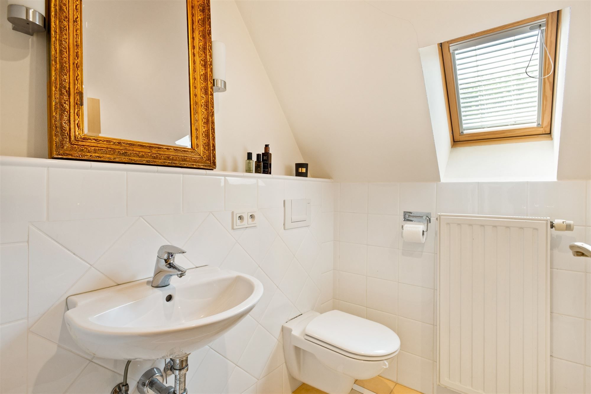 Exclusieve rietgedekte villa op 5.717 m² grond. foto 34