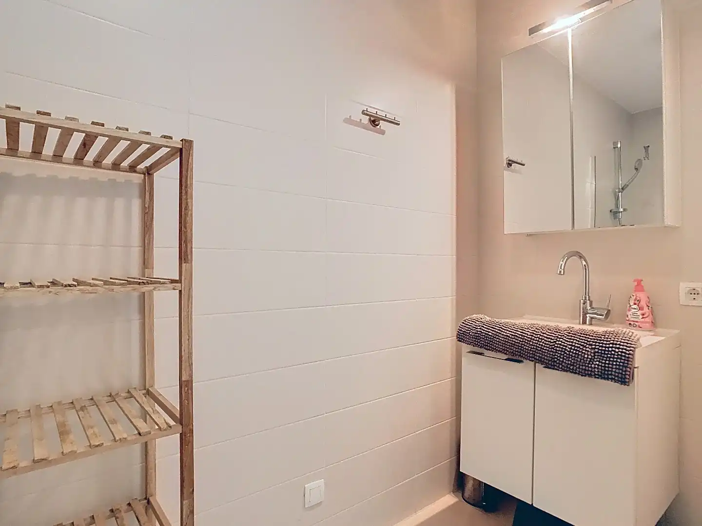 Bungalow op toplocatie in Faropark foto 17