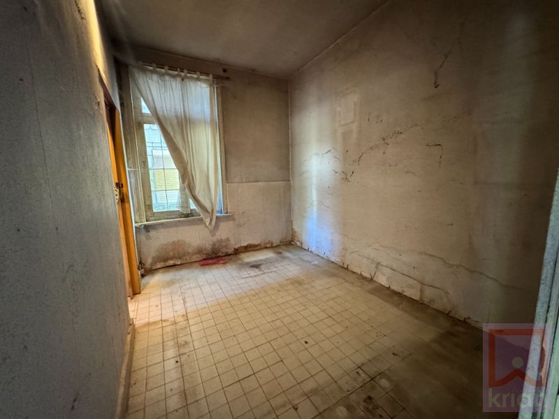 Te renoveren woning/bouwgrond op 342m². foto 9