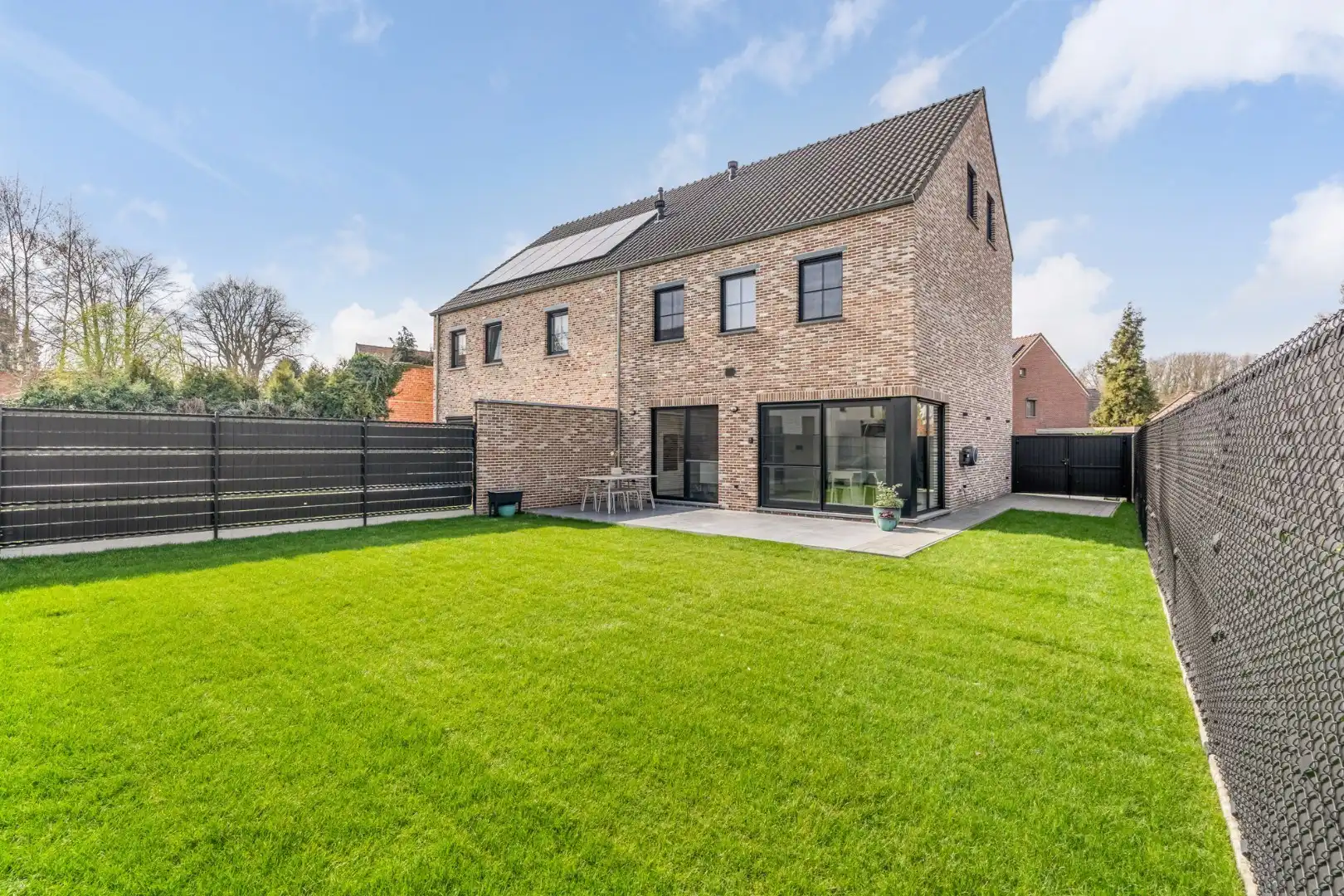 UNIEK VASTGOEDAANBOD! Kwaliteitsvolle pastorijwoning met duurzame technieken en uitzonderlijk wooncomfort foto 3