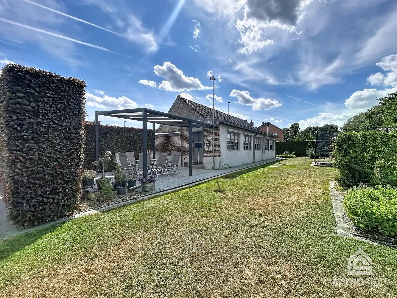 Ruime woning op bijna 2.000 m² grond met dubbele garage en werkhuis foto 43