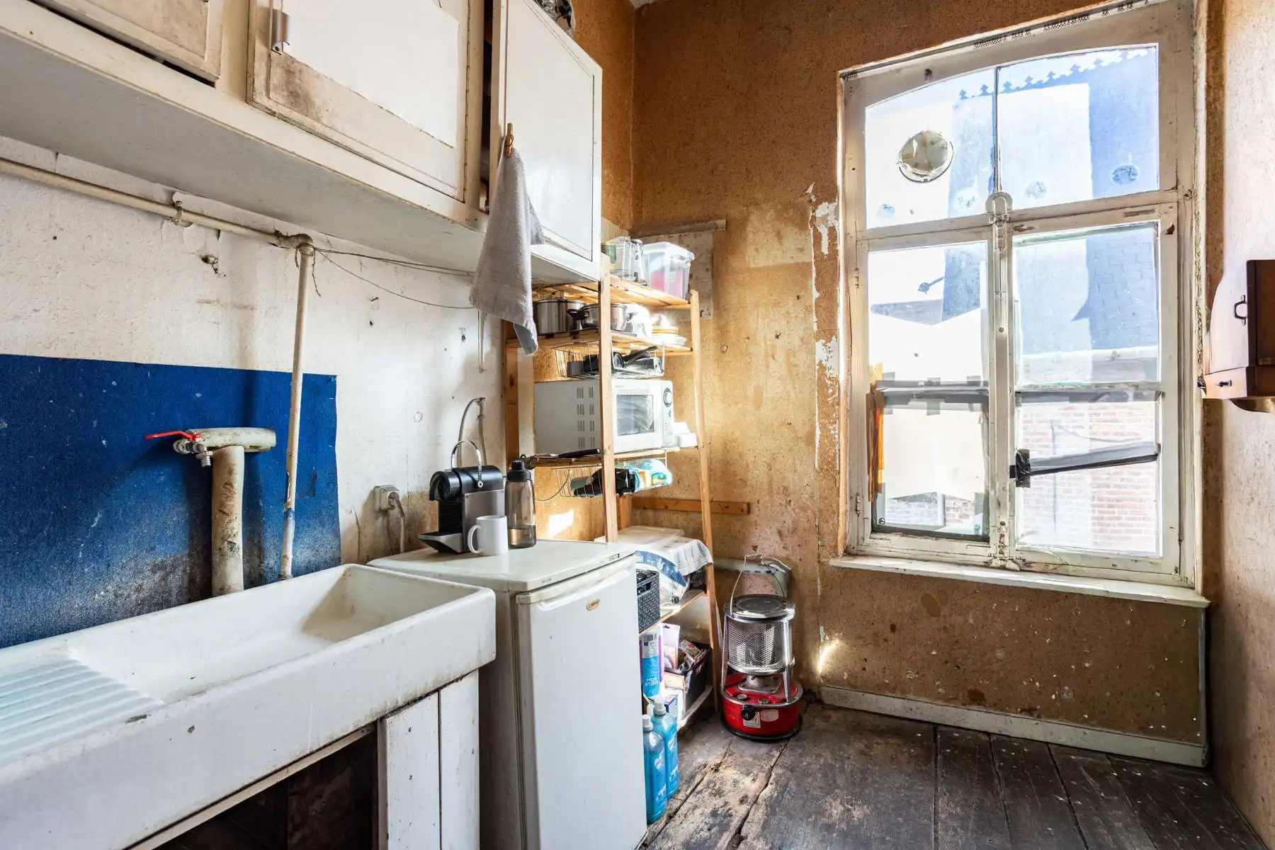 Te renoveren herenwoning in hartje Aalst!  foto 11