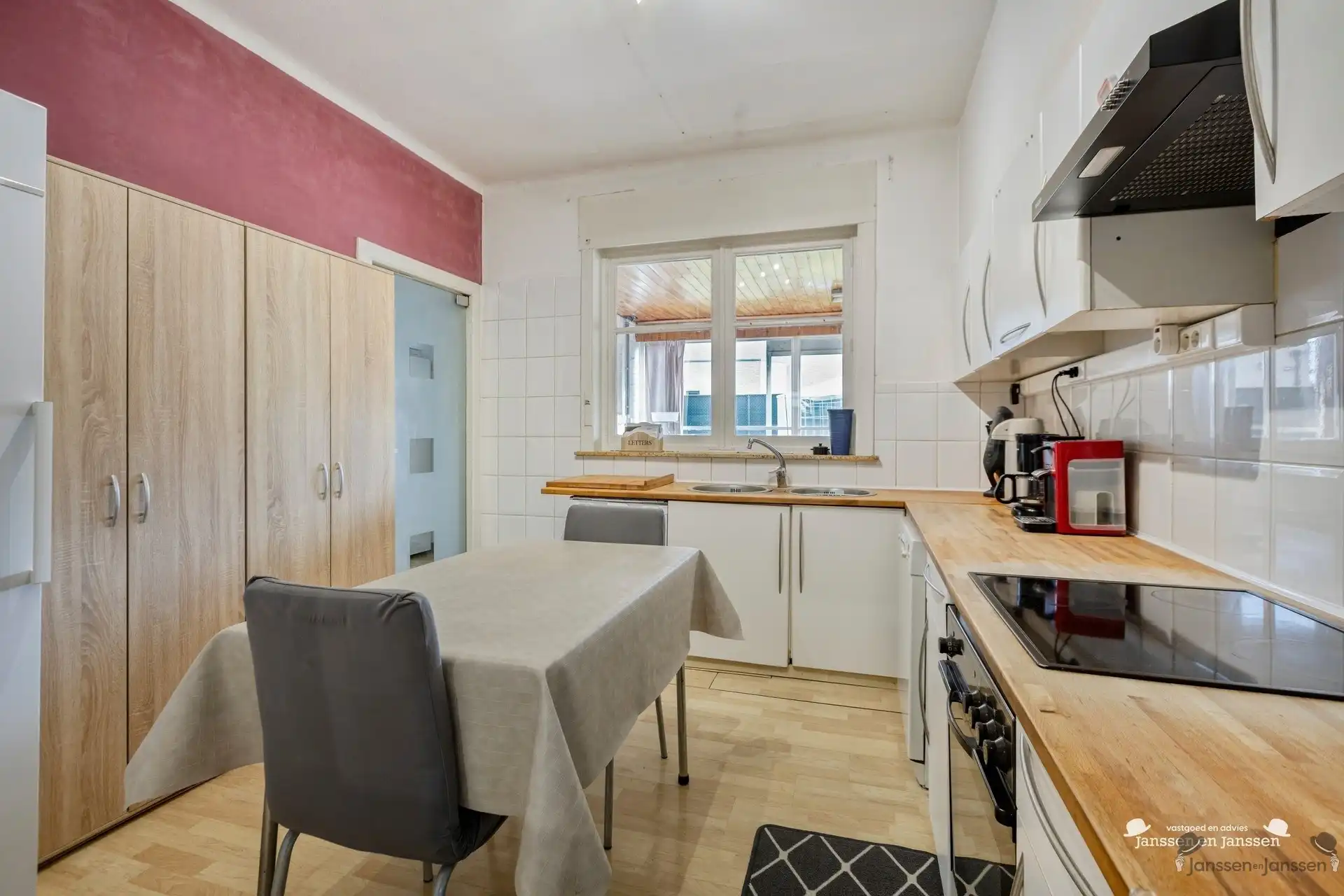 Ruime energiezuinige gezinswoning met 4 slaapkamers nabij het centrum van Zonhoven foto 7