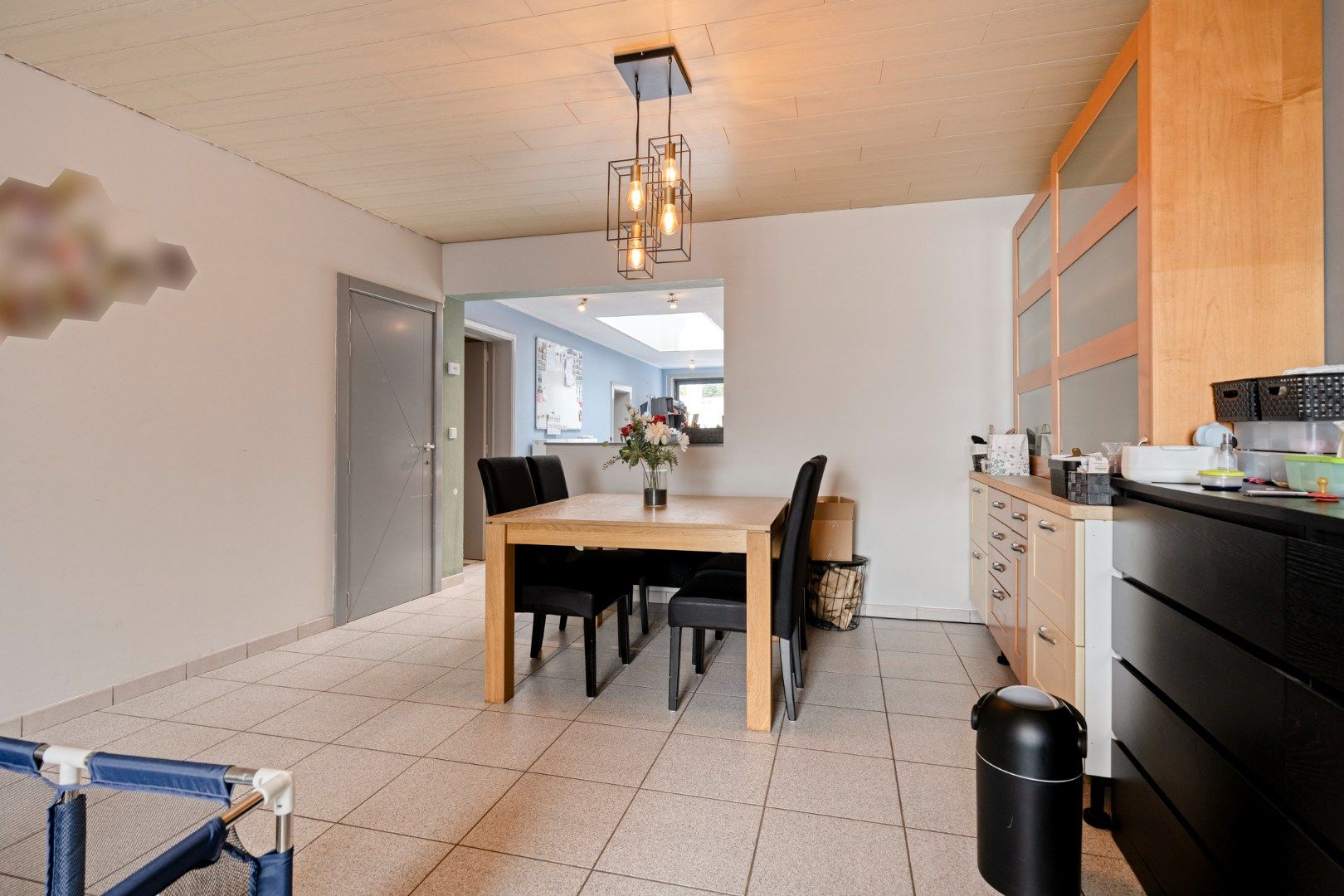 Verrassend ruime woning met 5 slaapkamers en bureau! foto 4