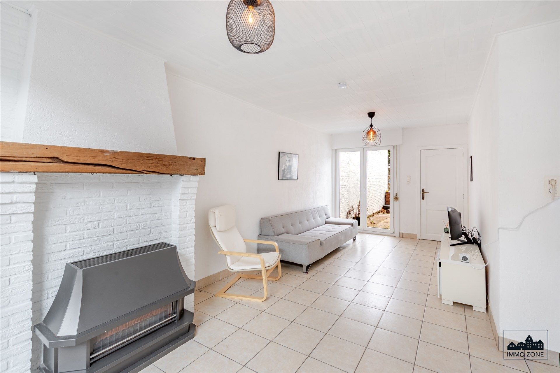 Charmante rijwoning met potentieel in hartje Hamme  foto 3