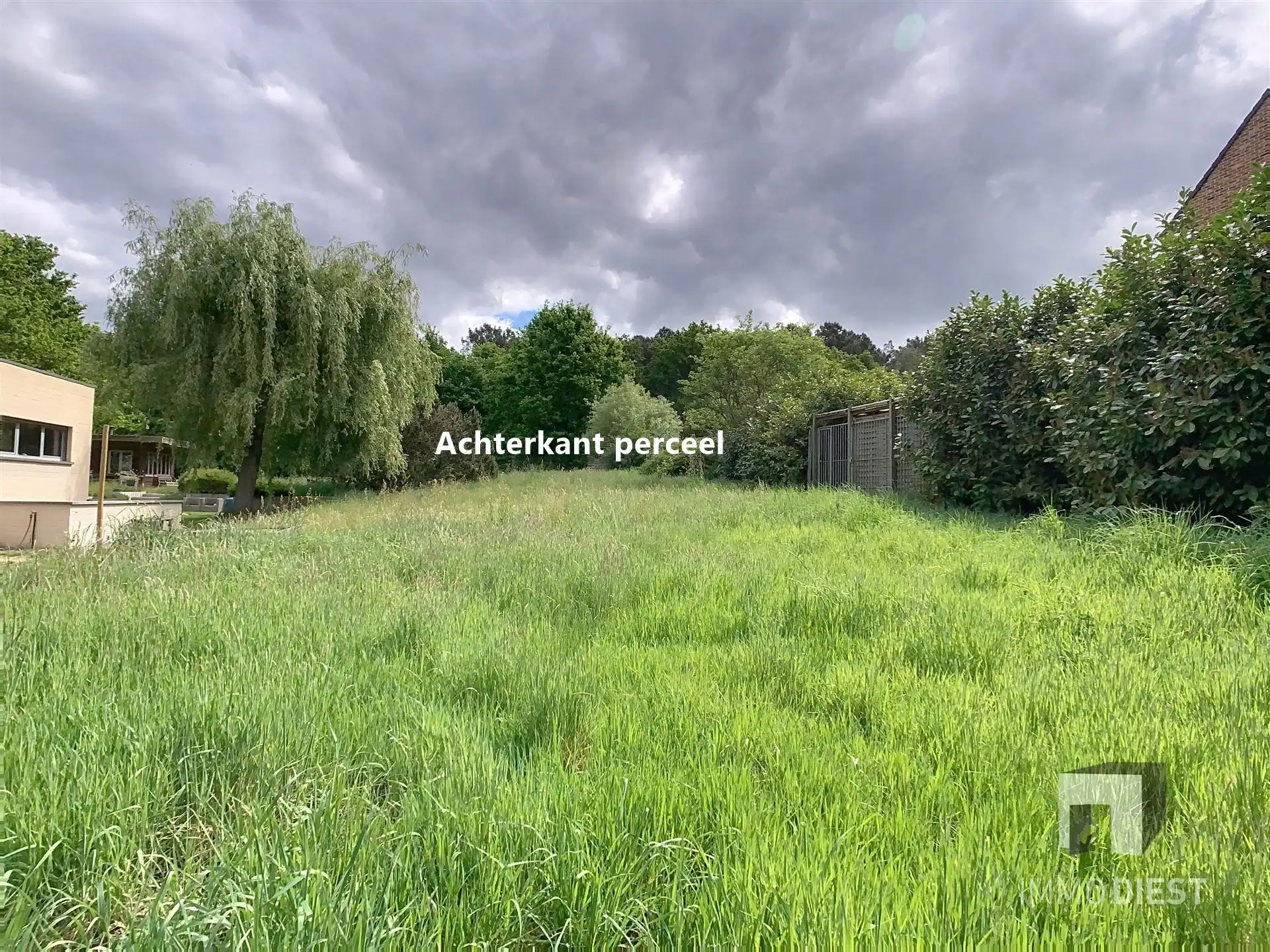 Nog te bouwen villa op knappe bouwgrond voor open bebouwing 18,66are foto 7