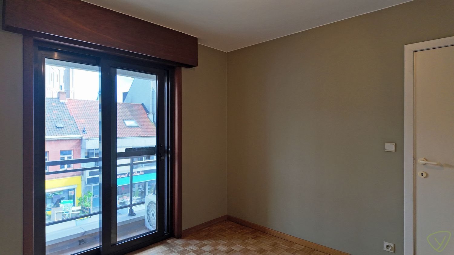 Lichtrijk appartement met terras in de Boelare te Eeklo! foto 11