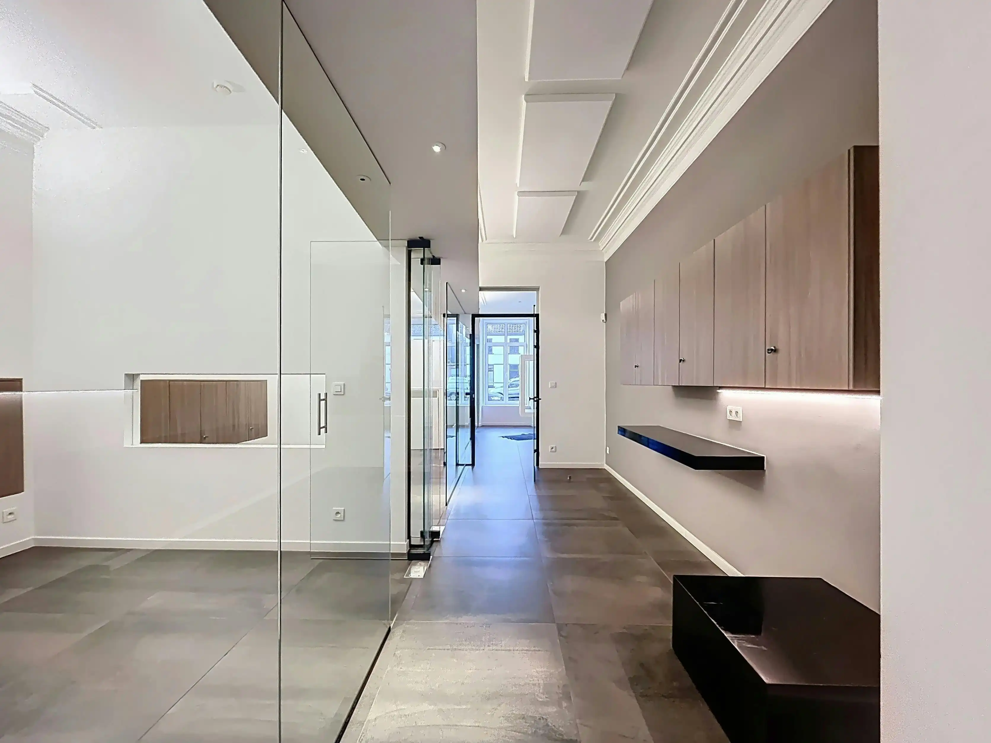 Instapklaar handelspand met woonst te koop op de Boelare in Eeklo foto 22