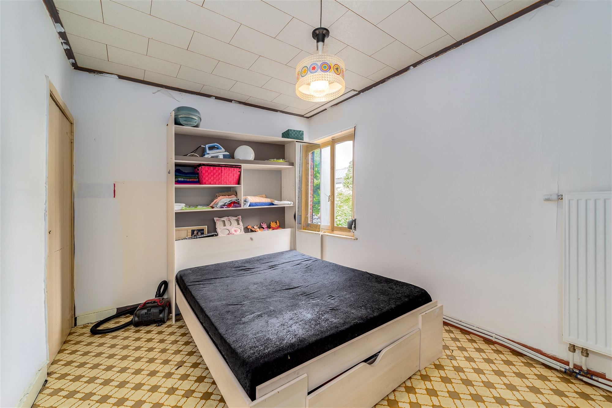 Te renoveren huis te koop met veel mogelijkheden  foto 16