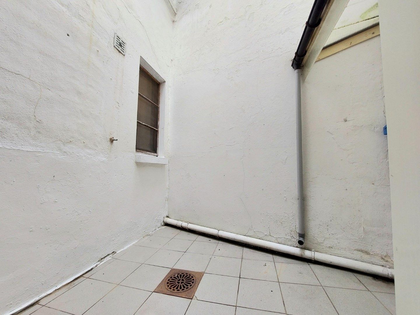 Instapklaar gelijkvloersappartement foto 8