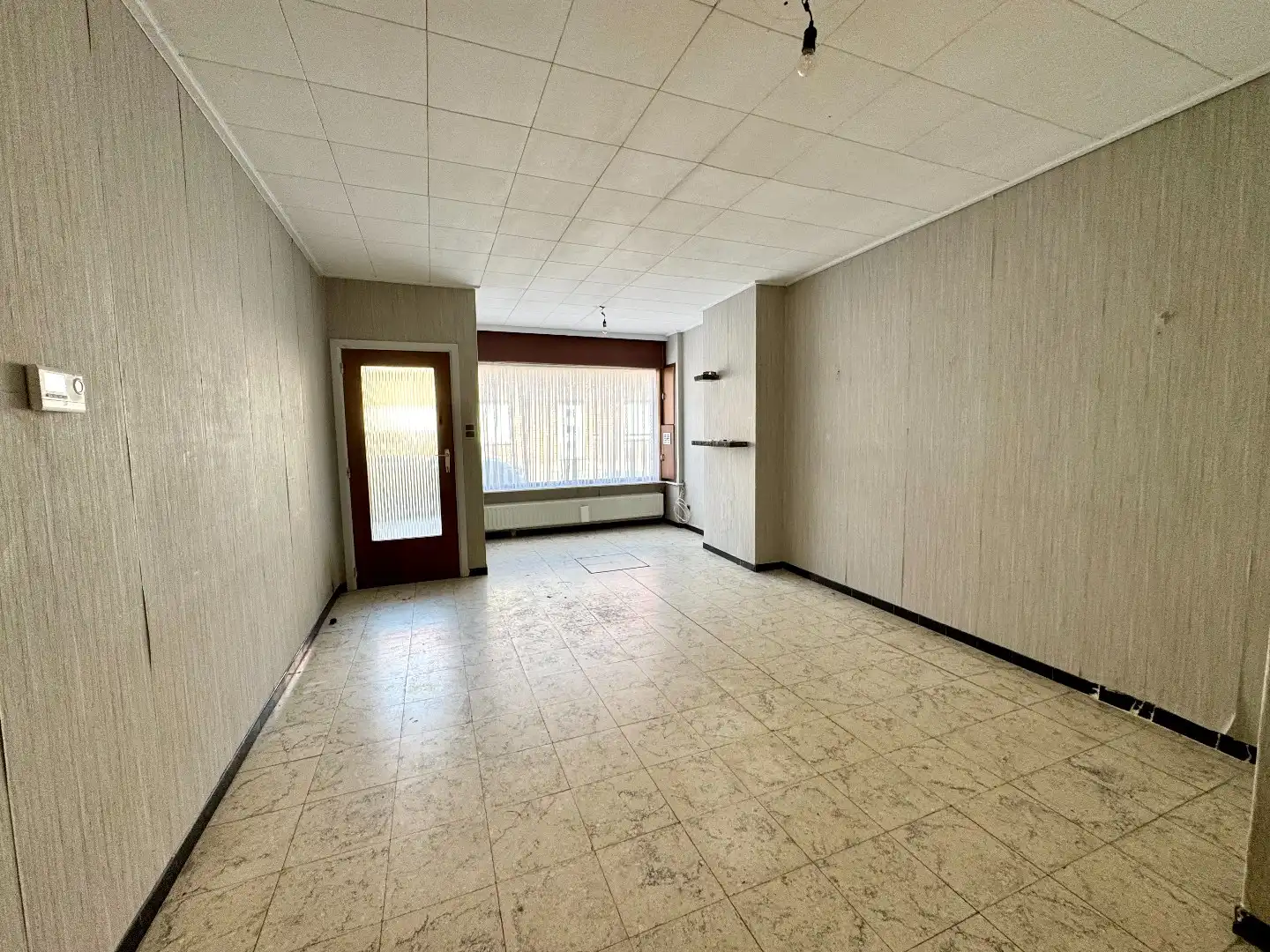 TE RENOVEREN WONING MET 3 SLPKS, GARAGE EN TERRAS foto 7