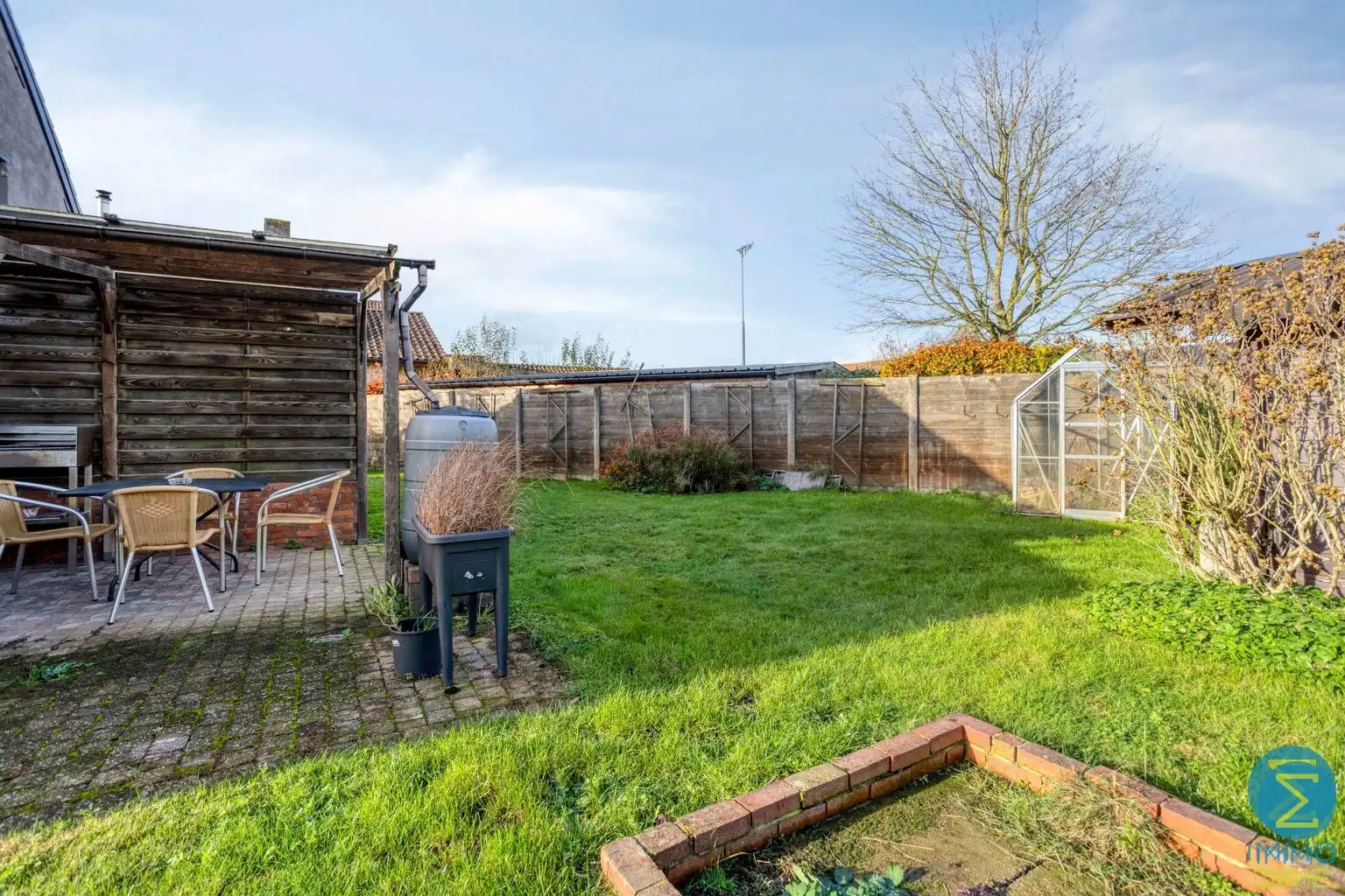 Te renoveren woning op een perceel van 426m² foto 23