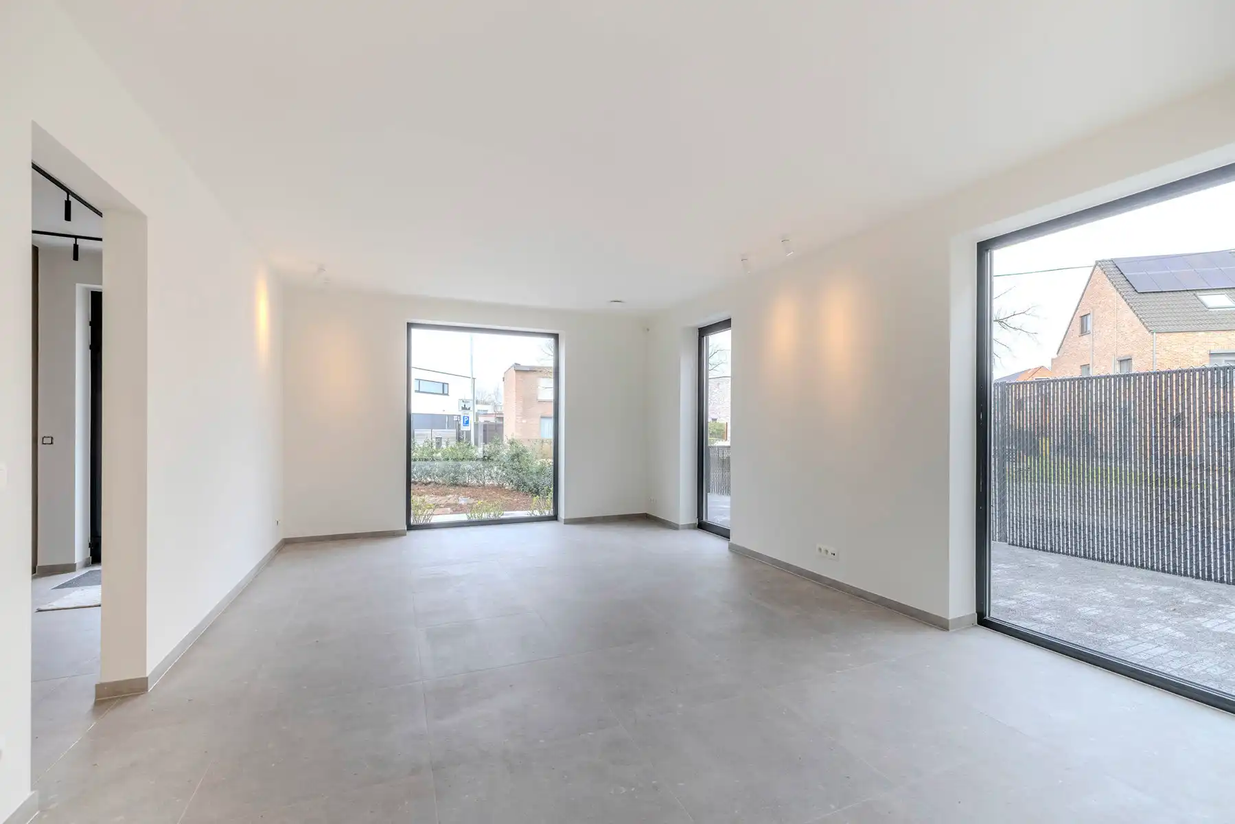 Afgewerkte HOB met 3 slpk, 2 bdk, garage, e-peil <10 en tuin foto 3