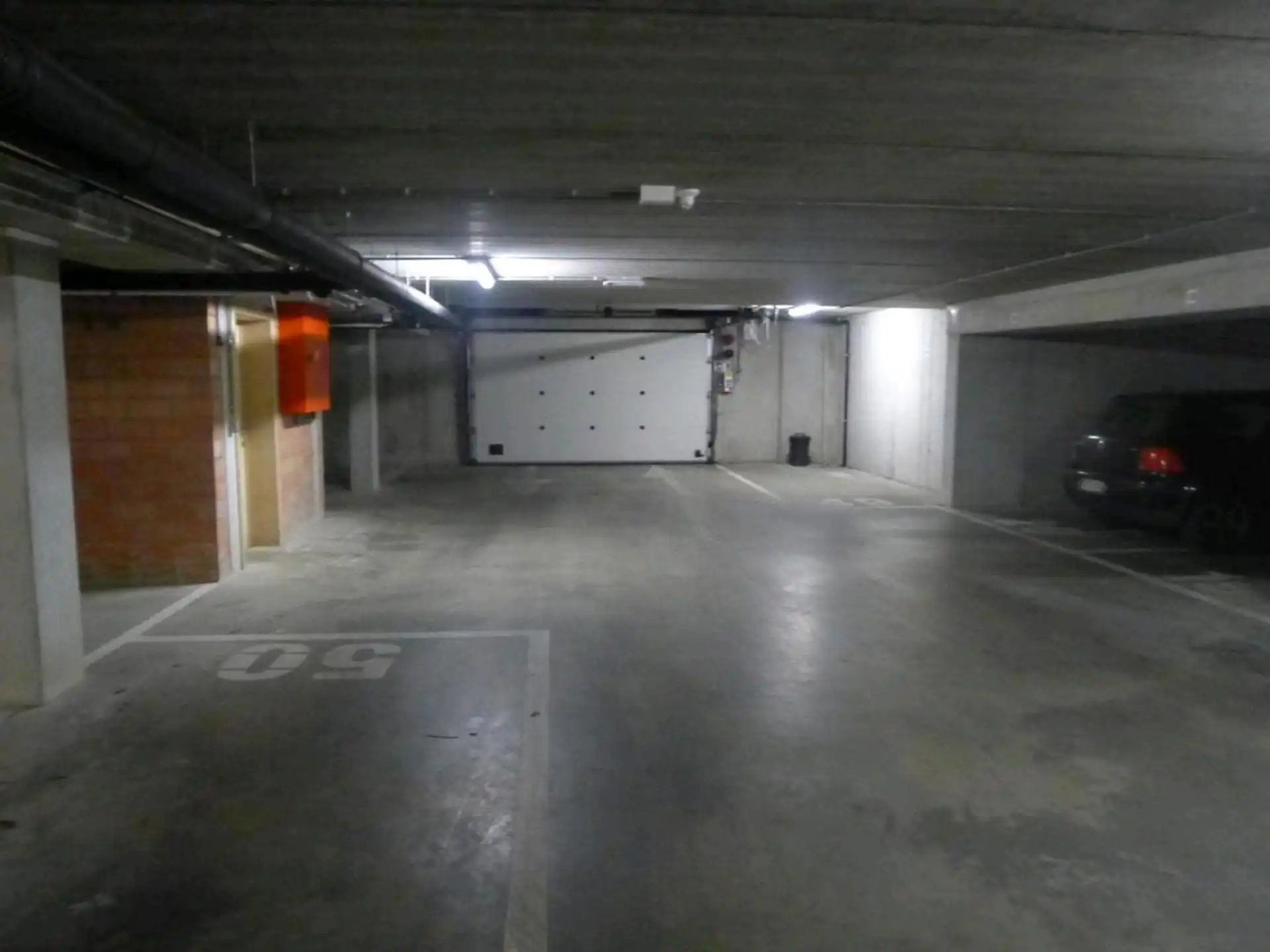 40 ondergrondse autostandplaatsen te Sint-Kruis foto 2