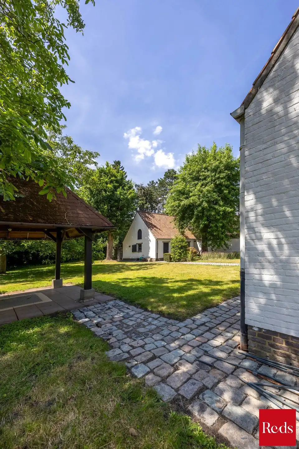 Te renoveren villa op toplocatie foto 13